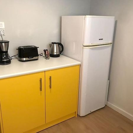 Апартаменты Kyparissia Cozy Flat - 5Mins Walking From Beach Экстерьер фото